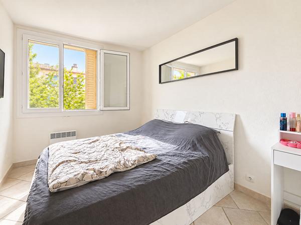 FREJUS PLAGE - Proche mer ? T4 lumineux en étage élevé avec balcon