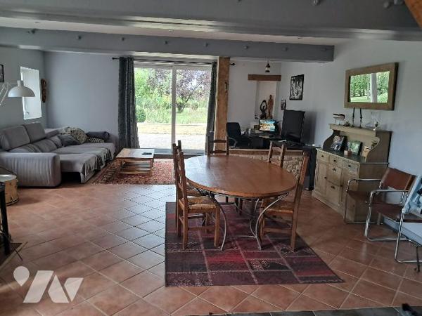 BELLE PROPRIETE EN PIERRE