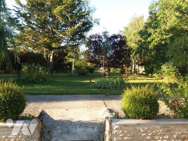 BELLE PROPRIETE EN PIERRE