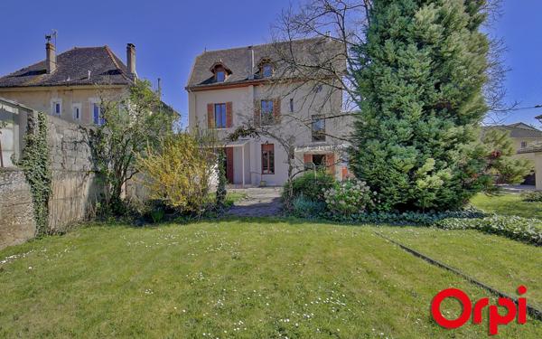 Maison à vendre    15 pièces • 302 m2 Les Avenières