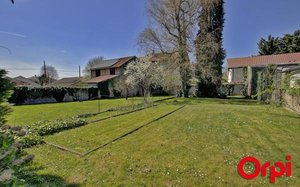Maison à vendre    15 pièces • 302 m2 Les Avenières