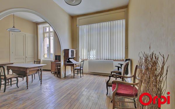 Maison à vendre    15 pièces • 302 m2 Les Avenières