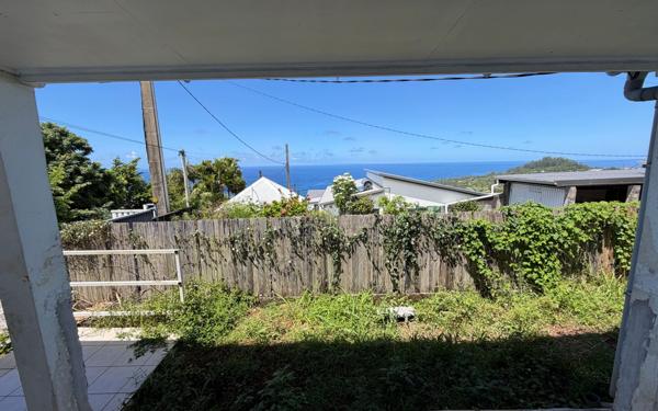 Maison à vendre    4 pièces •  Saint-Joseph