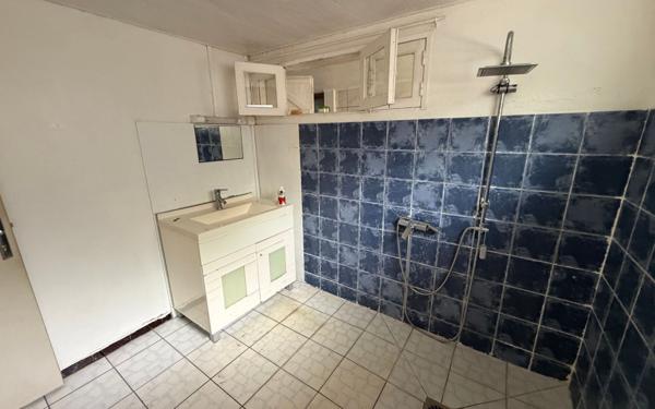 Maison à vendre    4 pièces •  Saint-Joseph