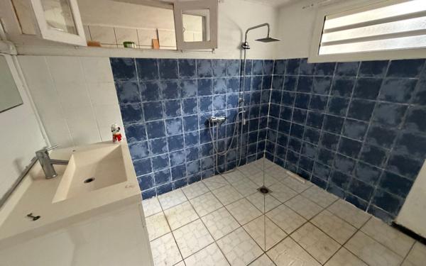 Maison à vendre    4 pièces •  Saint-Joseph