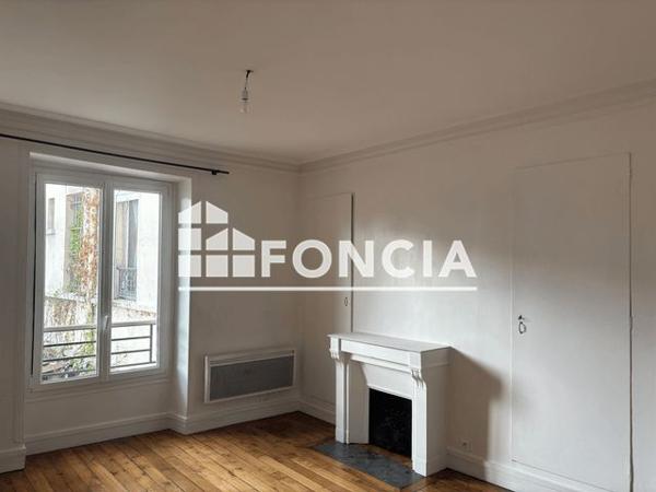 Location Appartement 2 pièces 47.28 m² - 19 RUE MARX DORMOY Paris 75018