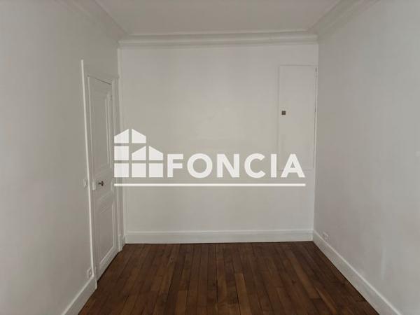 Location Appartement 2 pièces 47.28 m² - 19 RUE MARX DORMOY Paris 75018