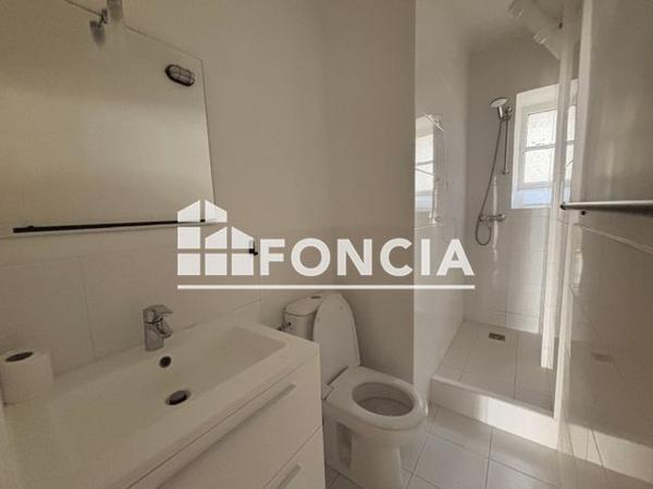 Location Appartement 2 pièces 47.28 m² - 19 RUE MARX DORMOY Paris 75018