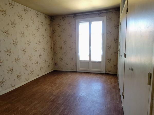 Maison
         5 pièces
        - 103 m² 233 000 € *