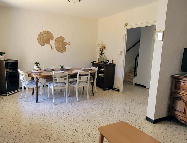 Maison
         5 pièces
        - 103 m² 233 000 € *