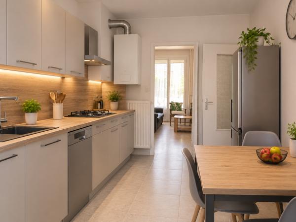 Maison
         5 pièces
        - 103 m² 233 000 € *