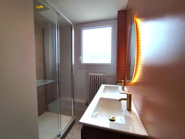 Saint-Brieuc : Appartement 4 pièces rénové de 70 m2