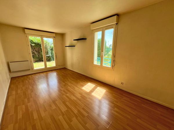 À vendre - Studio 23,1 m² avec extérieur, parking et cave