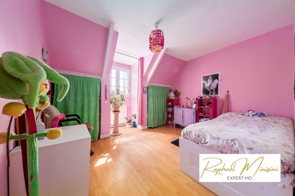 Viry-Châtillon (91170) Bas de Viry-Châtillon – Maison 131 m², 4 chambres, sous-sol total, terrain 360 m²