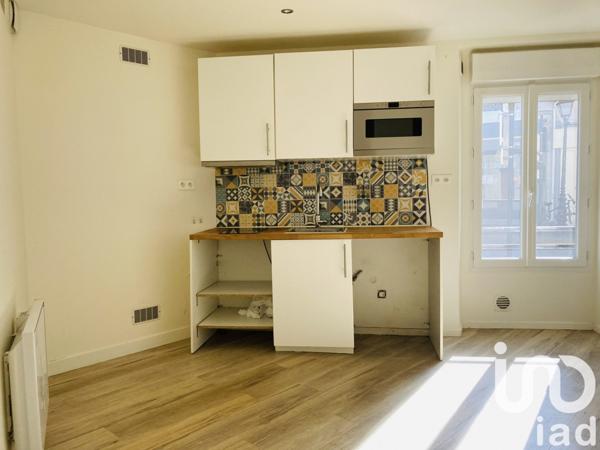 Appartement 2 pièces de 29 m² à Palaiseau (91120)