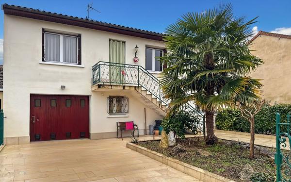 Maison à vendre    5 pièces • 172 m2 Boulazac