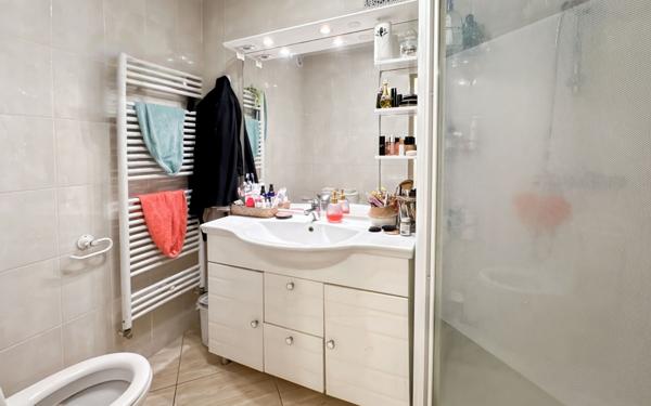 Maison à vendre    5 pièces • 172 m2 Boulazac