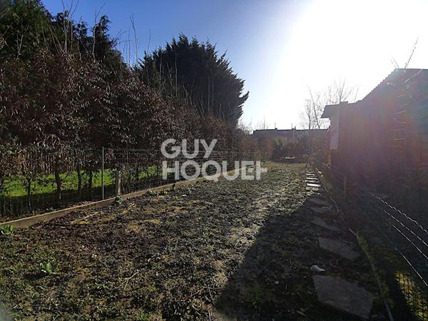 Terrain 300 m² à La Chapelle d'Armentieres