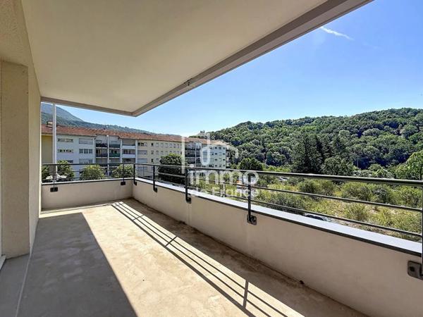 Appartement à vendre à Valserhône (01200)