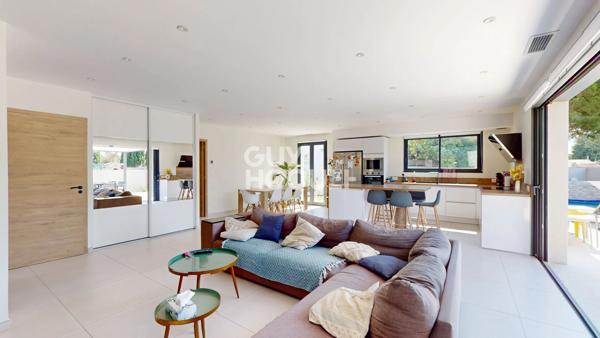 RARE Maison de Plain-pied de 120m² + garage + piscine