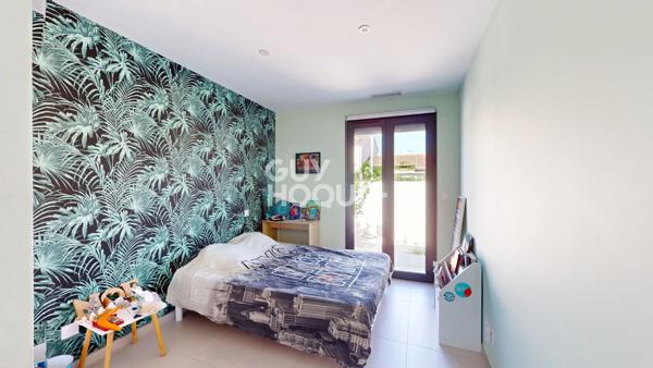 RARE Maison de Plain-pied de 120m² + garage + piscine