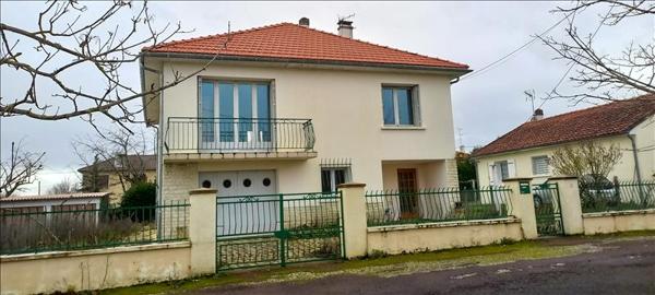 Maison à vendre |  Ribérac |  4 pièces | 115 m²