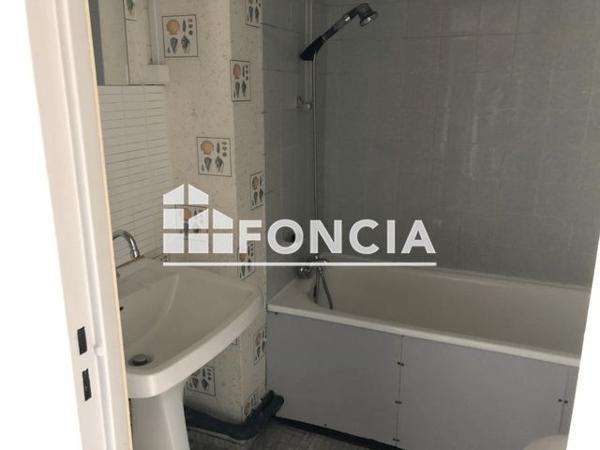 Location Studio 22.64 m² - 15 RUE JACQUINOT Nancy 54000