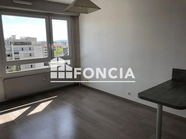 Location Studio 22.64 m² - 15 RUE JACQUINOT Nancy 54000