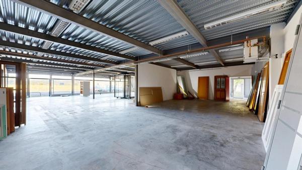 SAINT GAUDENS-SHOWROOM /BUREAUX / LOCAL COMMERCIAL