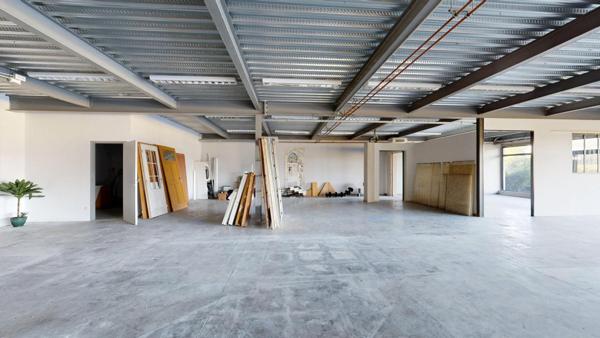 SAINT GAUDENS-SHOWROOM /BUREAUX / LOCAL COMMERCIAL
