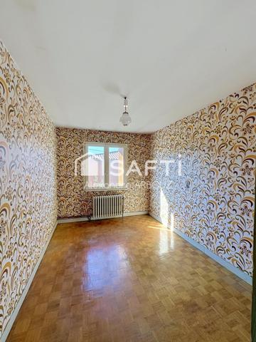 Maison T5 au calme avec fort potentiel