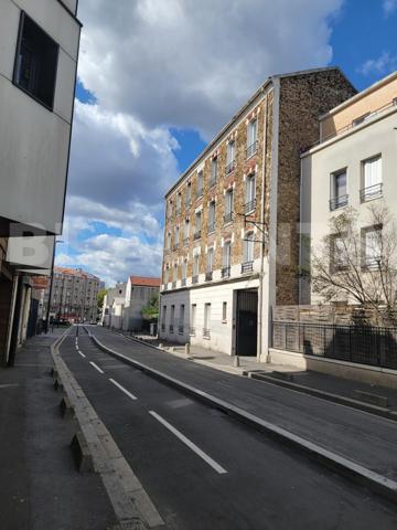 Appartement 2 pièces  40 m²  Aubervilliers centre 173 000€