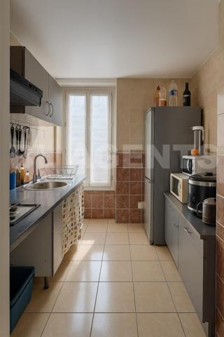 Appartement 2 pièces  40 m²  Aubervilliers centre 173 000€