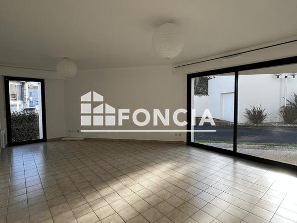 Location Appartement 3 pièces 70.3 m² - 7 ALLEE DU CLOS DE RIBRAY Niort 79000