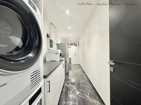 Villa contemporaine d'architecte à vendre 7 pièces CHATELGUYON (63)