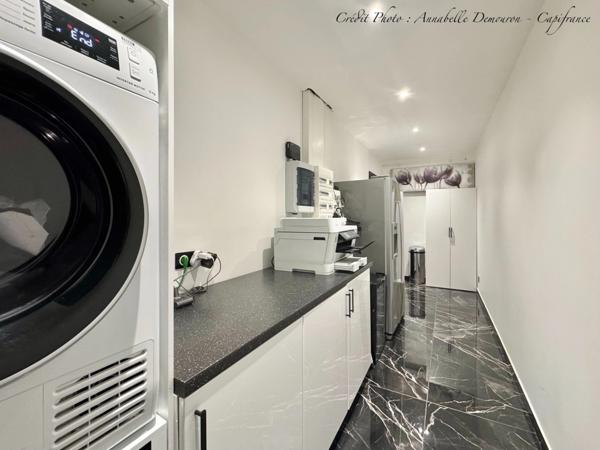 Villa contemporaine d'architecte à vendre 7 pièces CHATELGUYON (63)