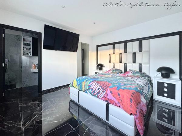 Villa contemporaine d'architecte à vendre 7 pièces CHATELGUYON (63)