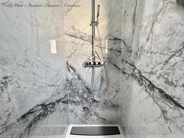 Villa contemporaine d'architecte à vendre 7 pièces CHATELGUYON (63)