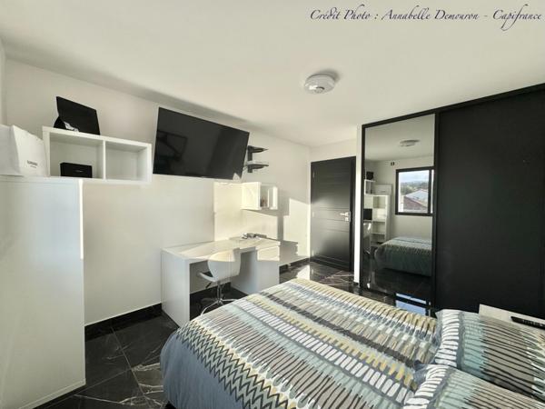 Villa contemporaine d'architecte à vendre 7 pièces CHATELGUYON (63)