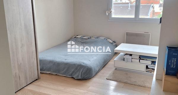 À vendre Appartement 5 pièces 101 m² - Reims 51100