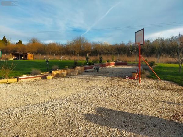 Maison à vendre à Montholon dans l'Yonne (89110), ref : 1007950