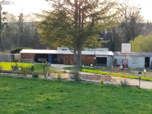 Maison à vendre à Montholon dans l'Yonne (89110), ref : 1007950