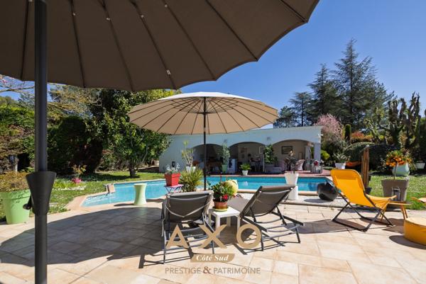 BOUC BEL AIR - MAISON - PLAIN PIED - 245M² - T5 - PISCINE CHAUFFEE - POOL HOUSE - TERRAIN 2000M² - 1 200 000