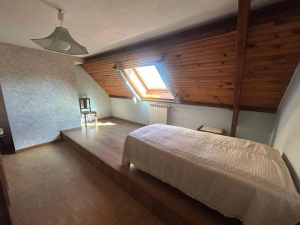 Maison de village avec grand terrain