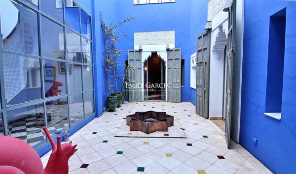 À vendre Riad d'exception idéalement situé dans le quartier de Sidi Mimoune à Marrakech