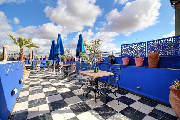 À vendre Riad d'exception idéalement situé dans le quartier de Sidi Mimoune à Marrakech