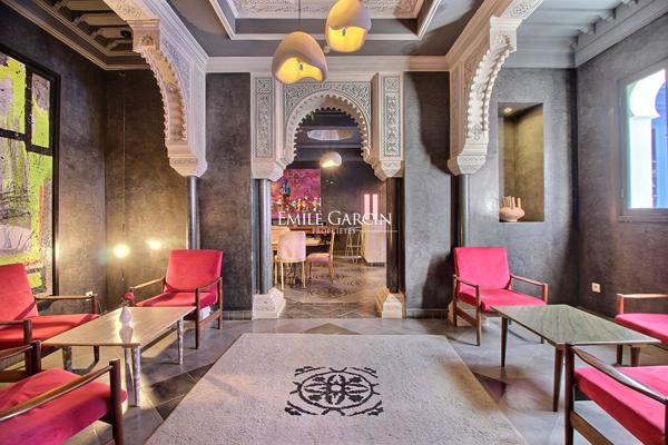 À vendre Riad d'exception idéalement situé dans le quartier de Sidi Mimoune à Marrakech