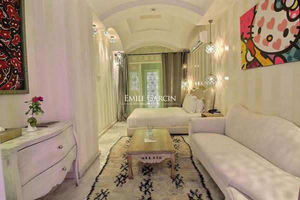 À vendre Riad d'exception idéalement situé dans le quartier de Sidi Mimoune à Marrakech