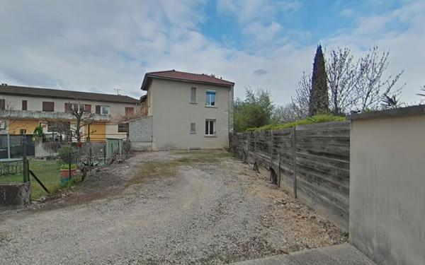 Maison à louer    6 pièces •  Chatuzange-le-Goubet