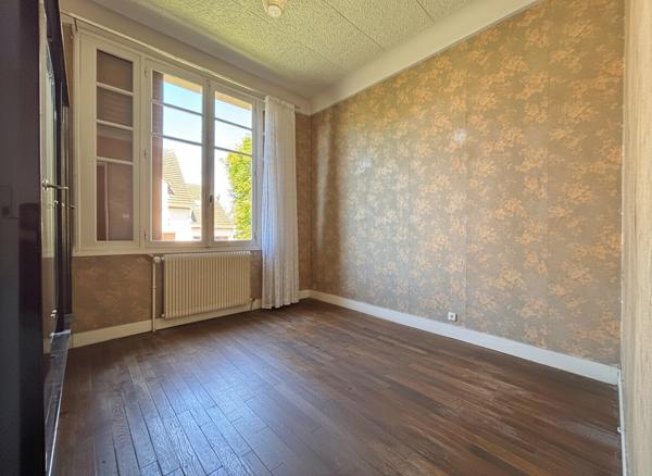 A vendre maison indépendante à rénover !